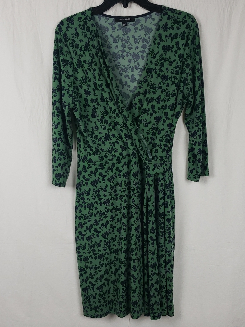 Hail3y:23 XL Green & Black Floral Wrap Dress